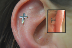 Cross-Conch-18kt-white-Gold