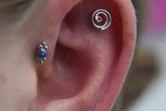 Healed-flat-with-white-gold-BVLA-spiral