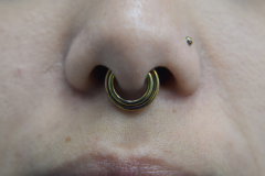 Dysmorphic-Dual-Ring-Titanium-Clicker